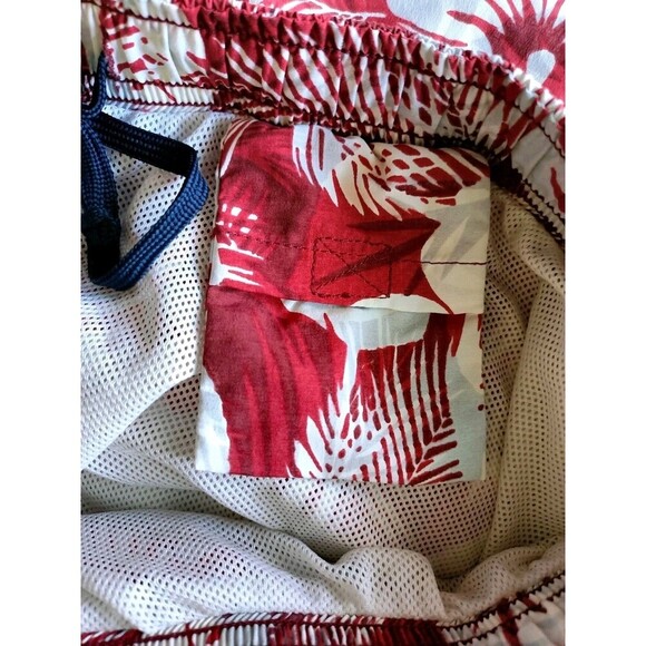 L.L. Bean Swim Trunks Men's Large Tropical Red Pockets - Picture 4 of 5